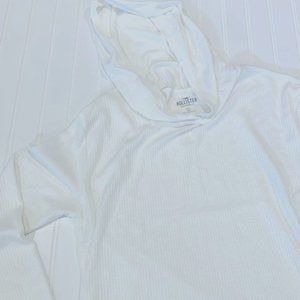 Gently Used - Womens Hollister lightweight waffle knit pullover Size Small